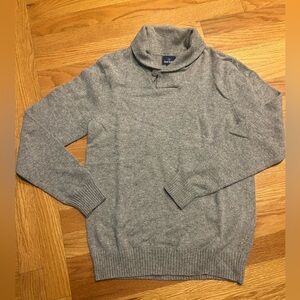Men’s Sweater Size Small
